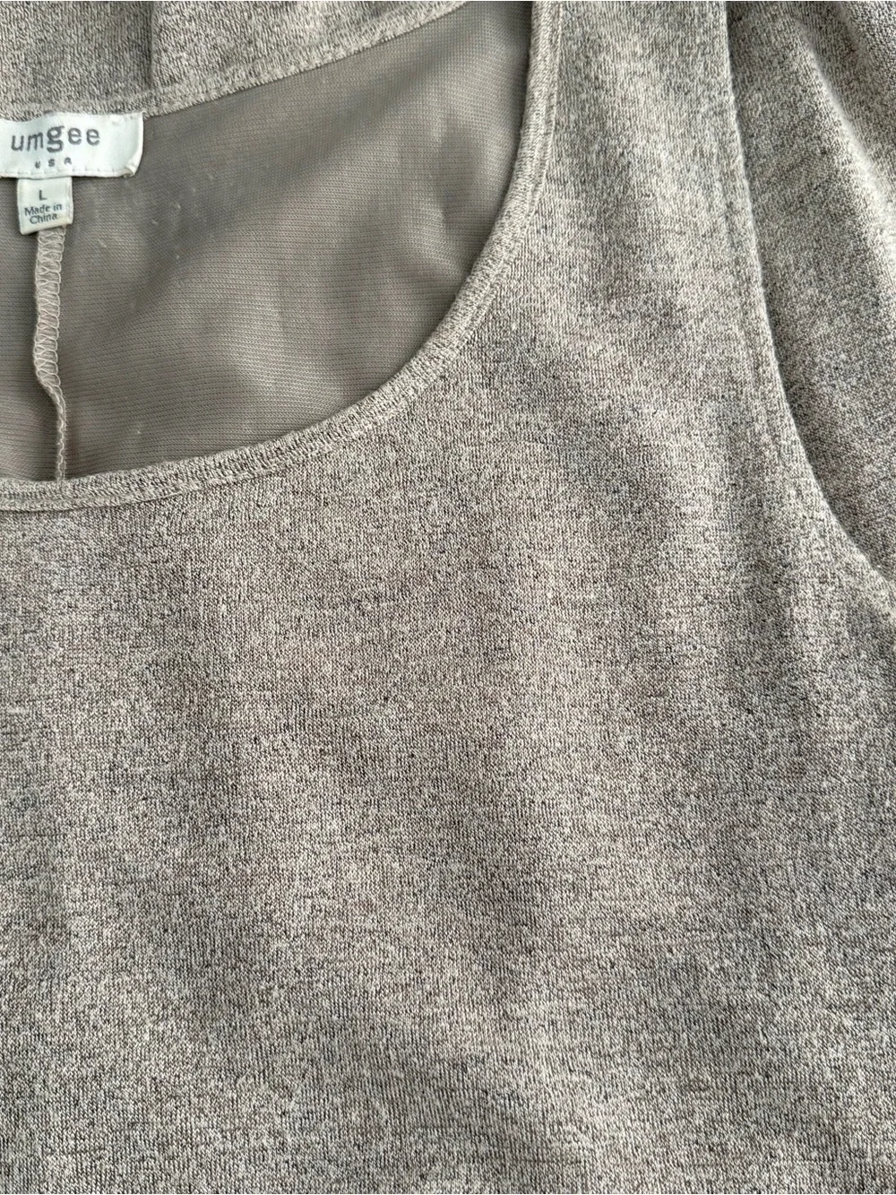 Umgee Taupe Knit Sleeveless Tunic with Lace Hem - Picture 4 of 7